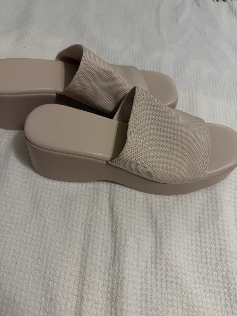 Womens Platform Slide Sandals in Light Beige